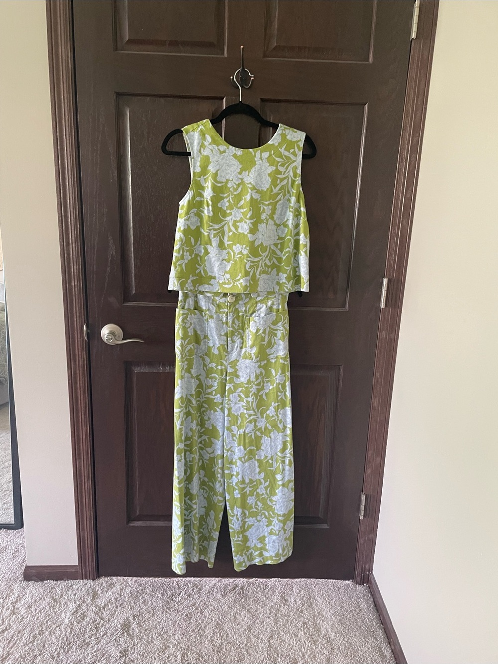 Anthropologie Green and White Floral Wide-Leg Pants - Picture 6 of 10